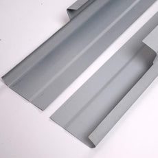 G-PLUS Rocker Panel Covers Pair for Chevy Silverado GMC Sierra 2001-2007 Crew Cab Close-up View