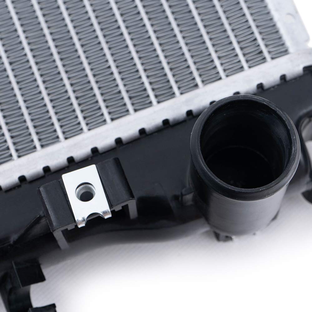 G-PLUS Aluminum Radiator Compatible with Chrysler 300/Dodge Charger Magnum Challenger SRT8 2005-2008