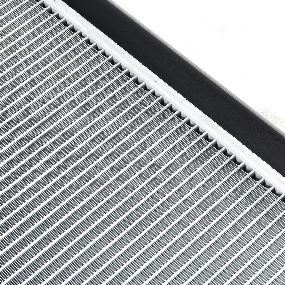 G-PLUS Aluminum Cooling Radiator Compatible With 2000-2006 Toyota Tundra 3.4L 4.0L V6